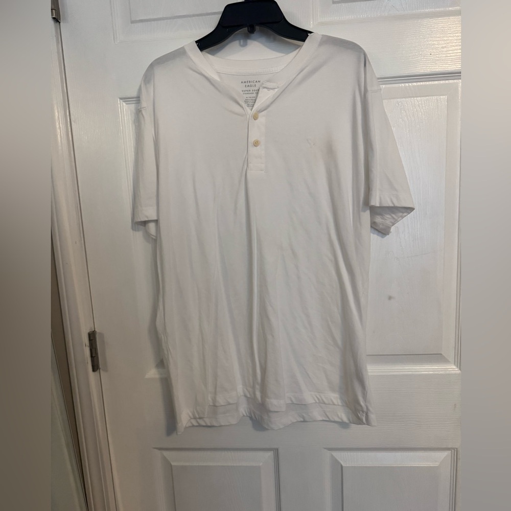 American Eagle Outfitters Men's Classic White Polo Size XL